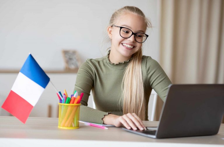 Être, Avoir, Aller et Faire : Une façon pratique de distinguer quatre verbes français essentiels